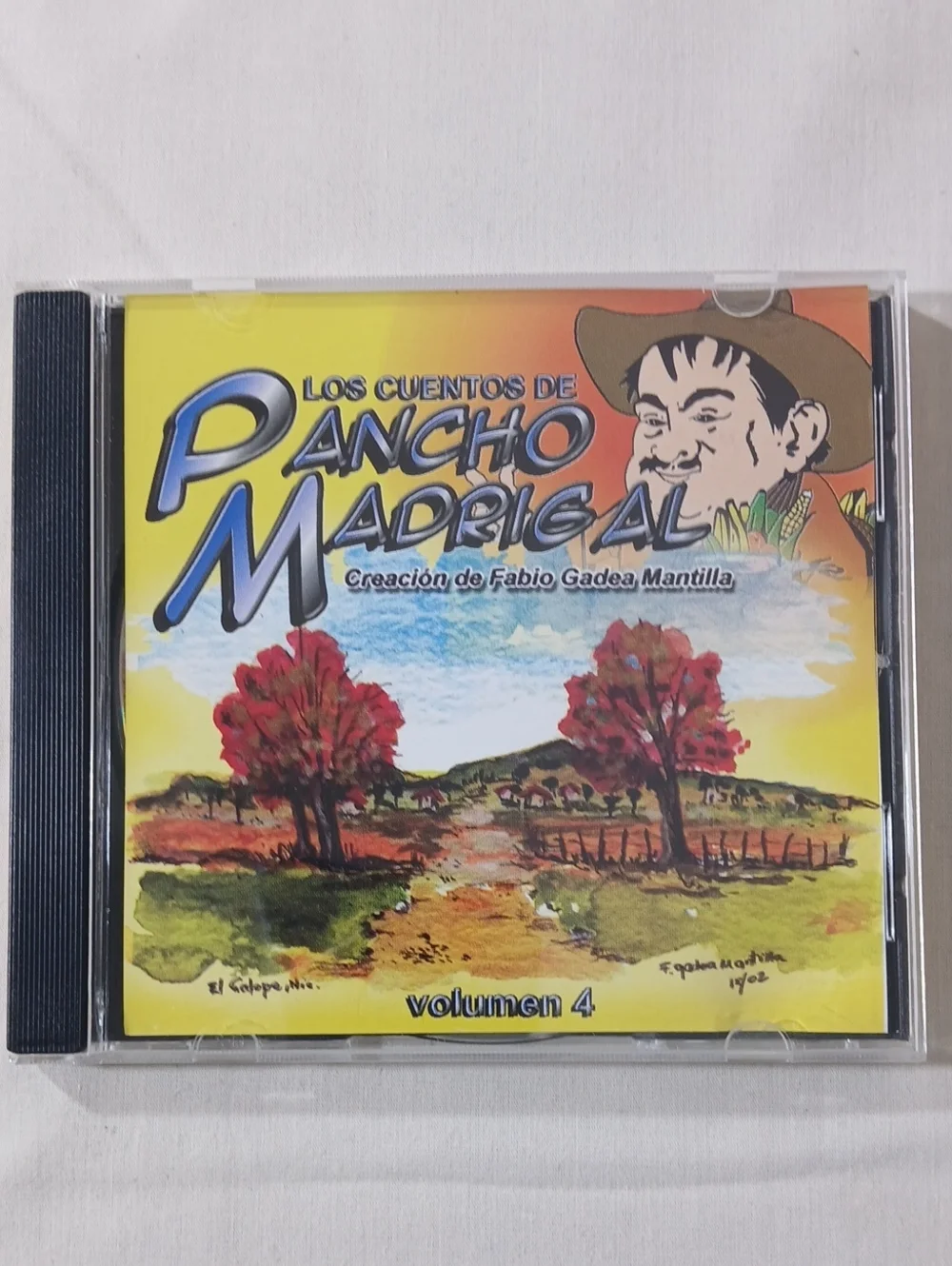 Los Cuentos de Pancho Madrigal Volumen 4 - Yellow CD Case